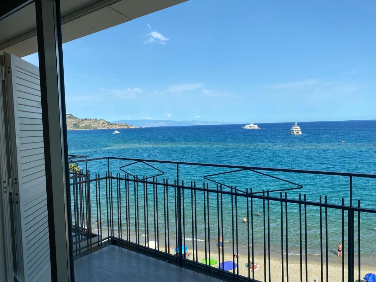 La Mansarda Apartman Giardini-Naxos Kültér fotó