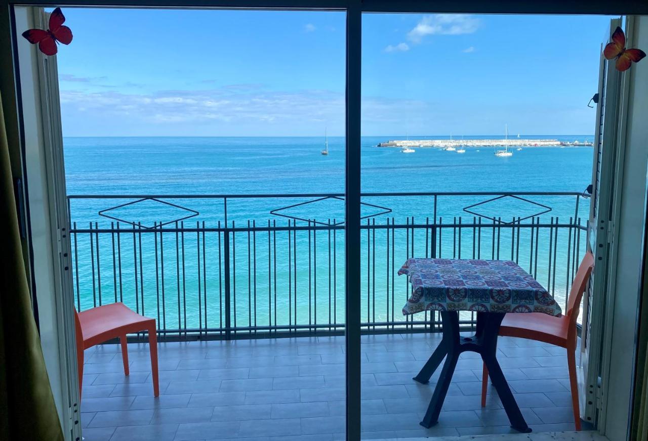 La Mansarda Apartman Giardini-Naxos Kültér fotó