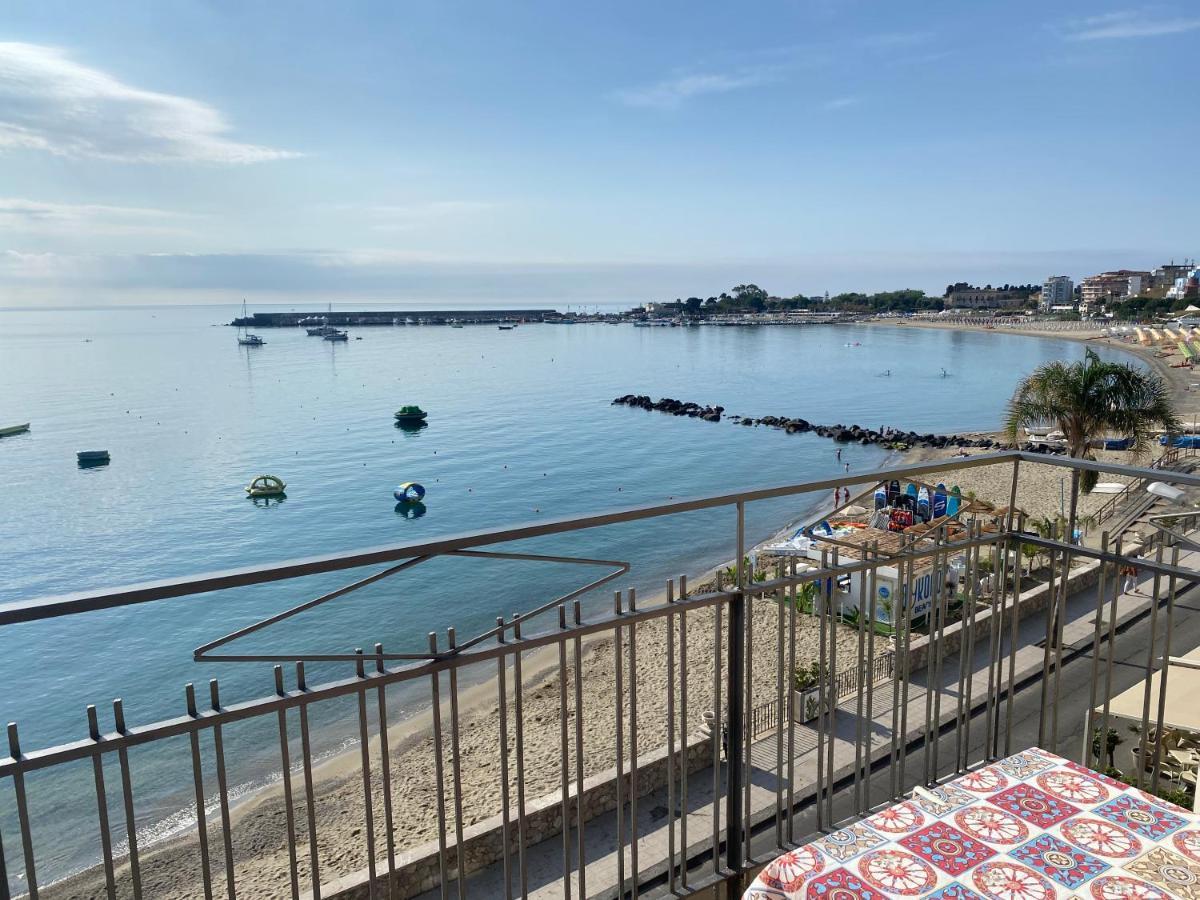 La Mansarda Apartman Giardini-Naxos Kültér fotó